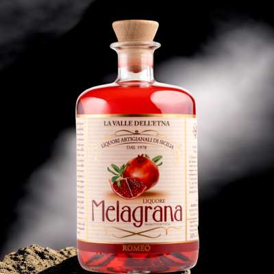 Liquore La Valle dell’Etna Melagrana cl 70