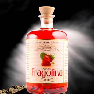 Liquore La Valle dell’Etna Fragolina Cl 70