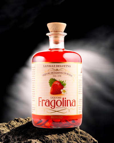 Liquore La Valle dell’Etna Fragolina Cl 70